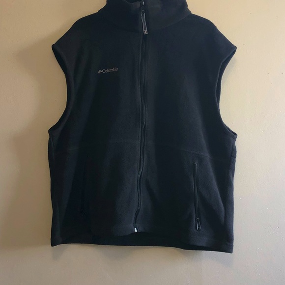 Columbia Other - Black Columbia Fleece Vest